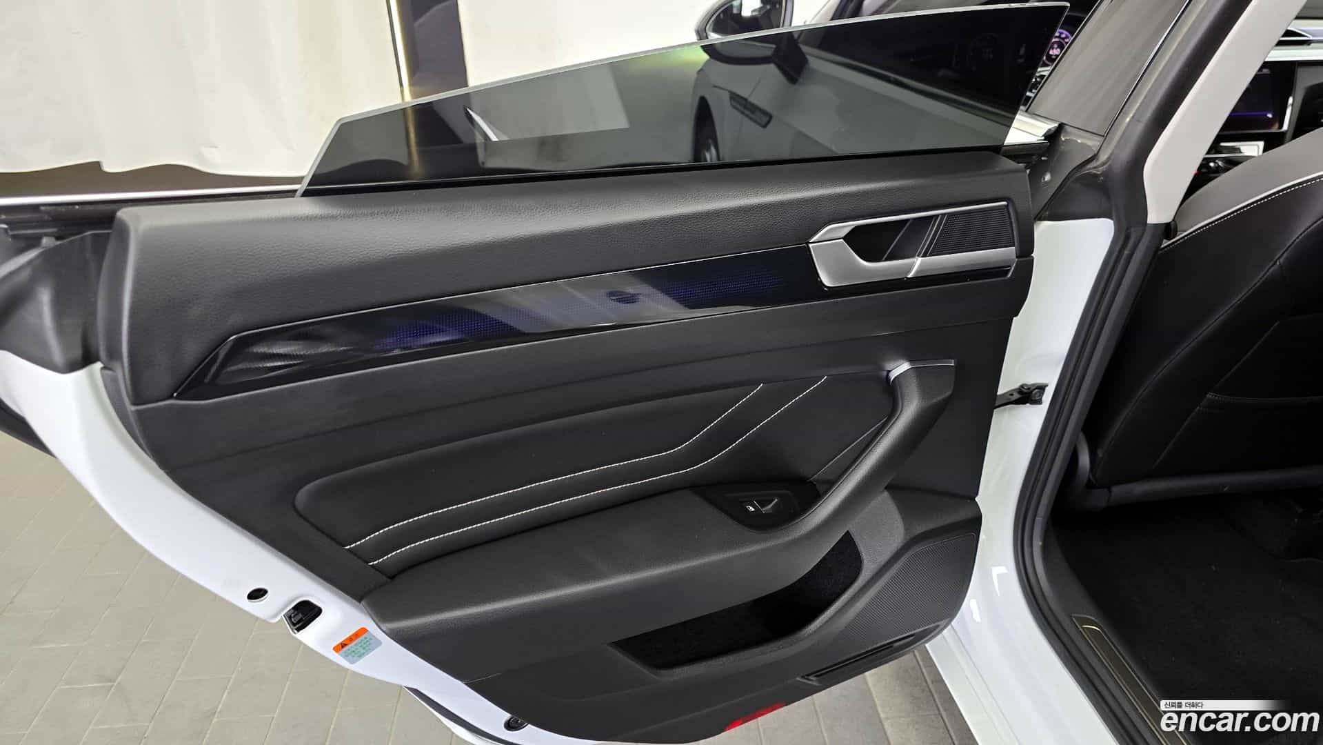Arteon Volkswagen 2022.3-INNER-035
