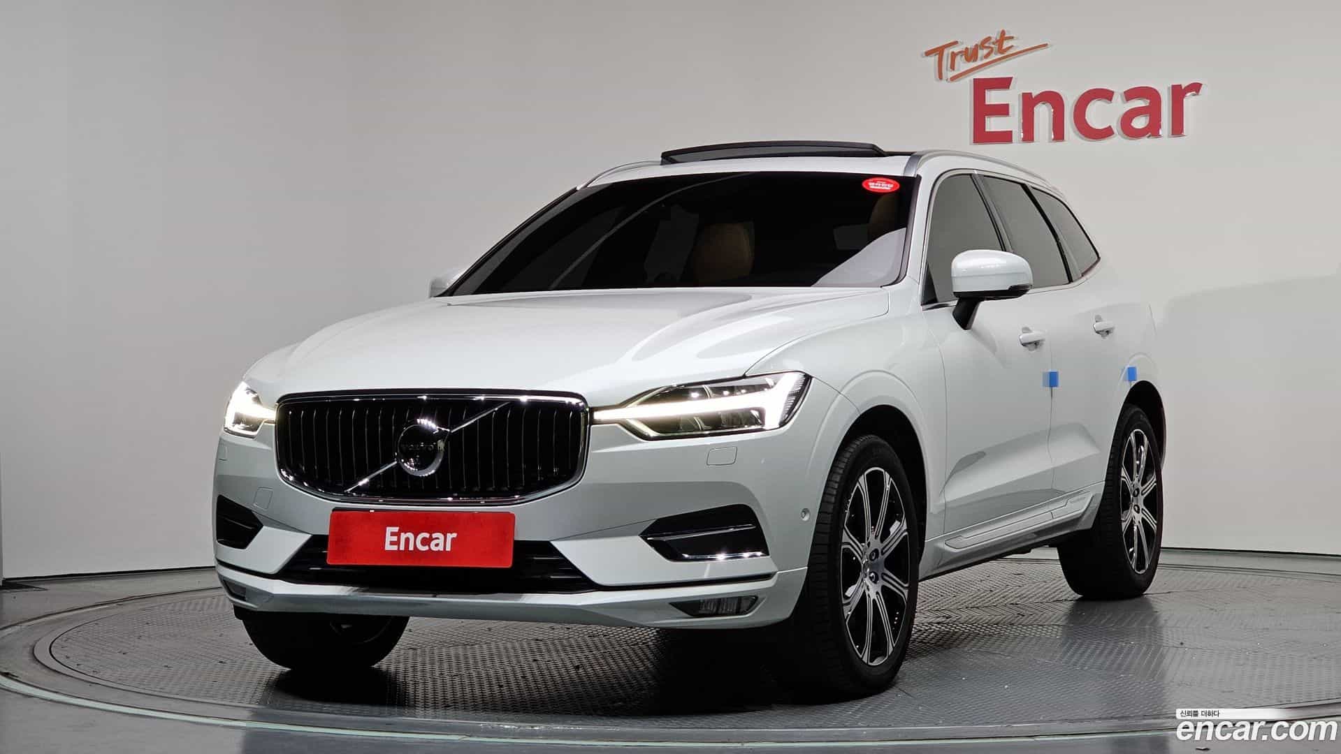 XC60 Volvo 2020.3-OUTER-001