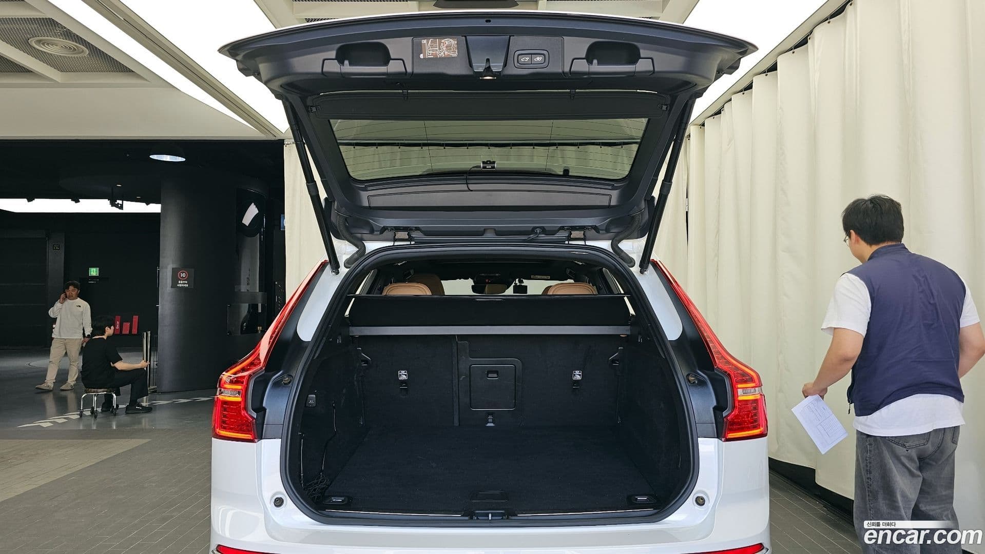 Main__Slider__Photo:XC60 Volvo 2020.3-19