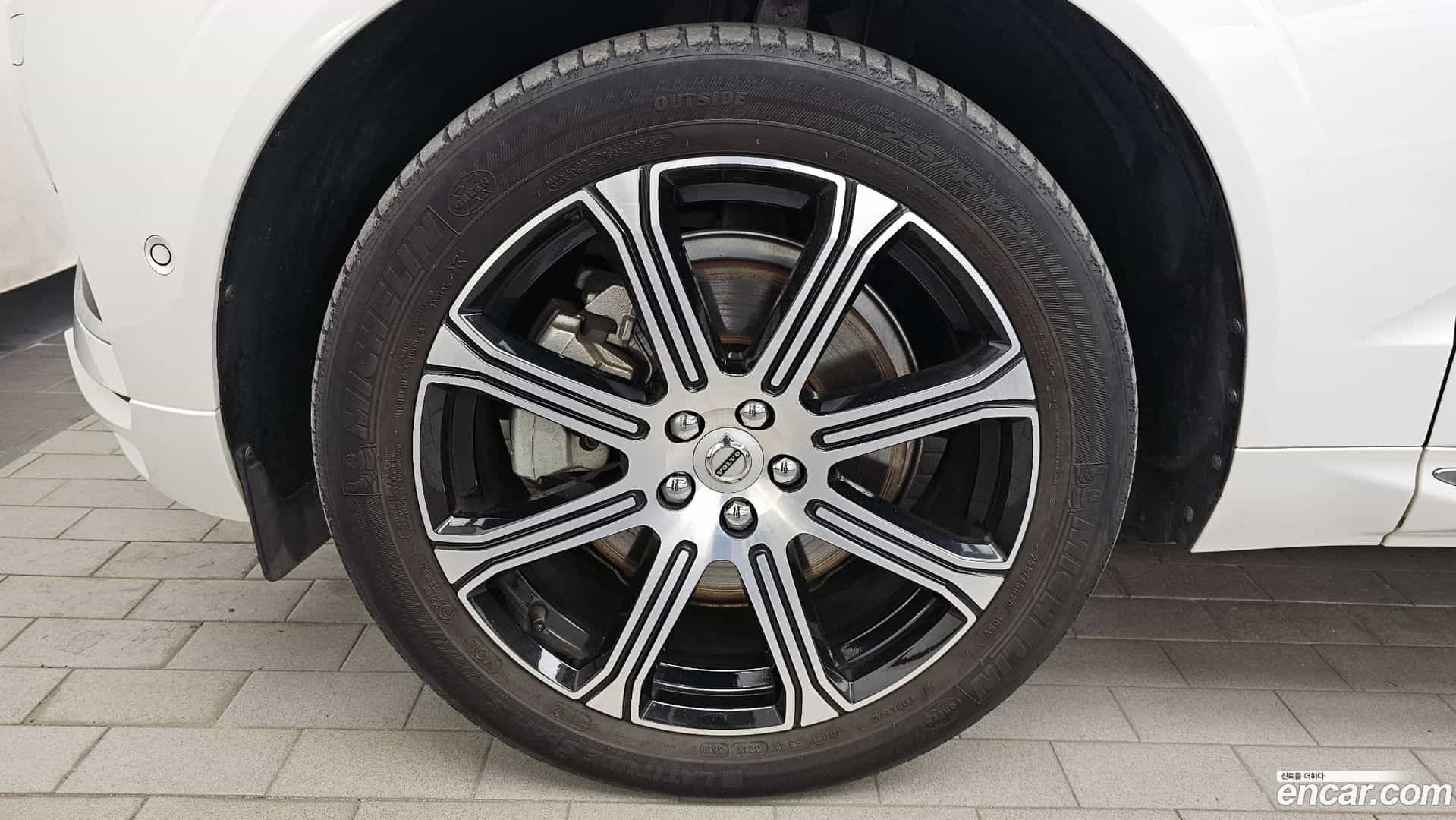 XC60 Volvo 2020.3-OUTER-031