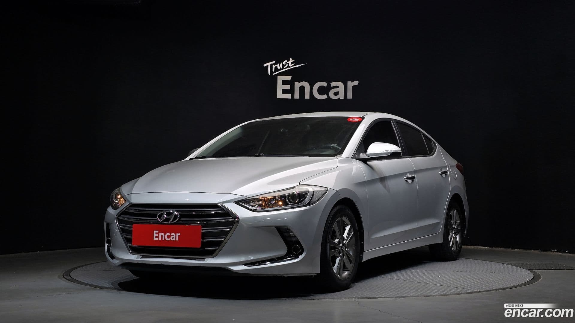 Main__Slider__Photo:AVANTE Hyundai 2015.9-0