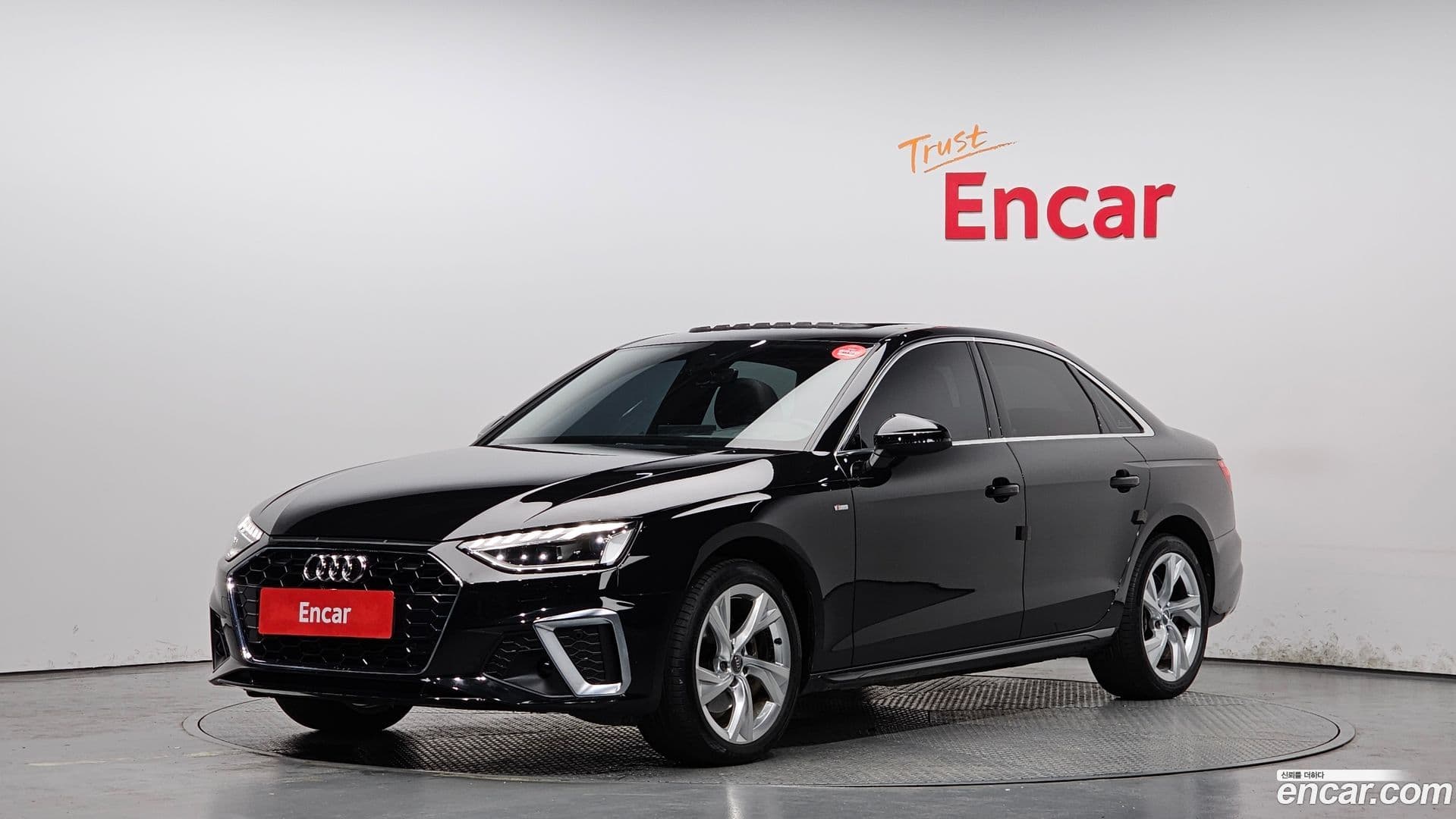 Main__Slider__Photo:A4 Audi 2020.11-0