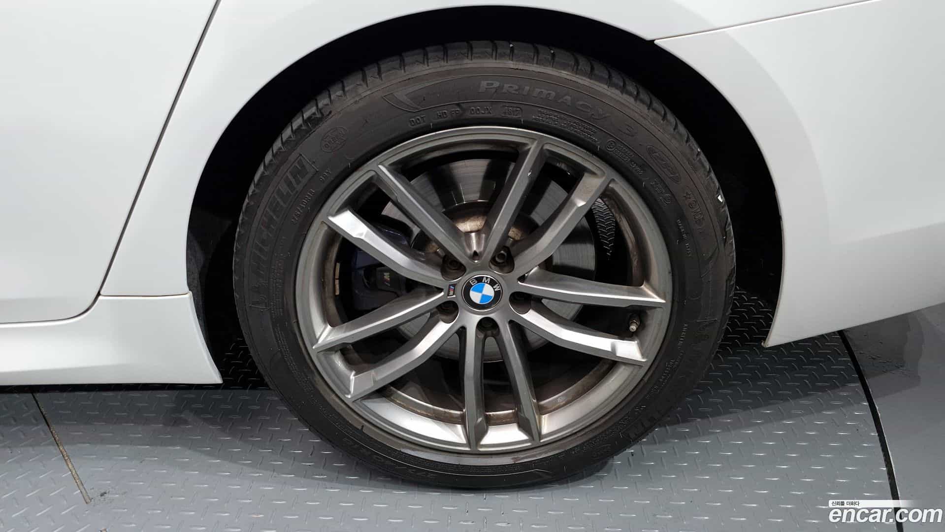 5-Series BMW 2018.2-OUTER-031