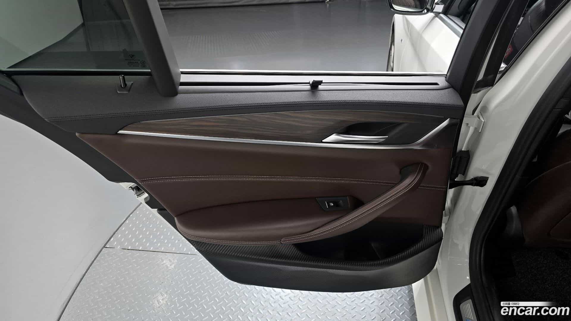 5-Series BMW 2018.2-INNER-035