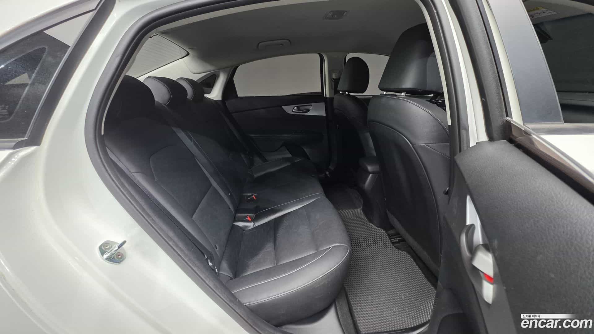 K3 Kia 2021.5-OPTION-023