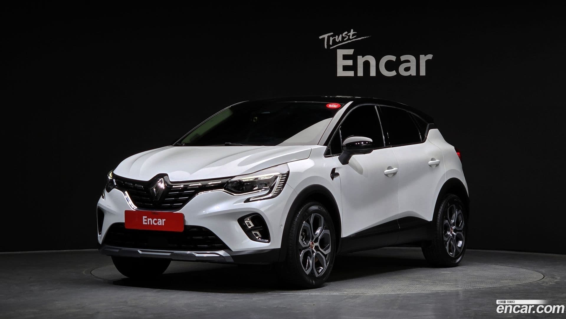 Main__Slider__Photo:Captur Renault Korea 2020.9-0