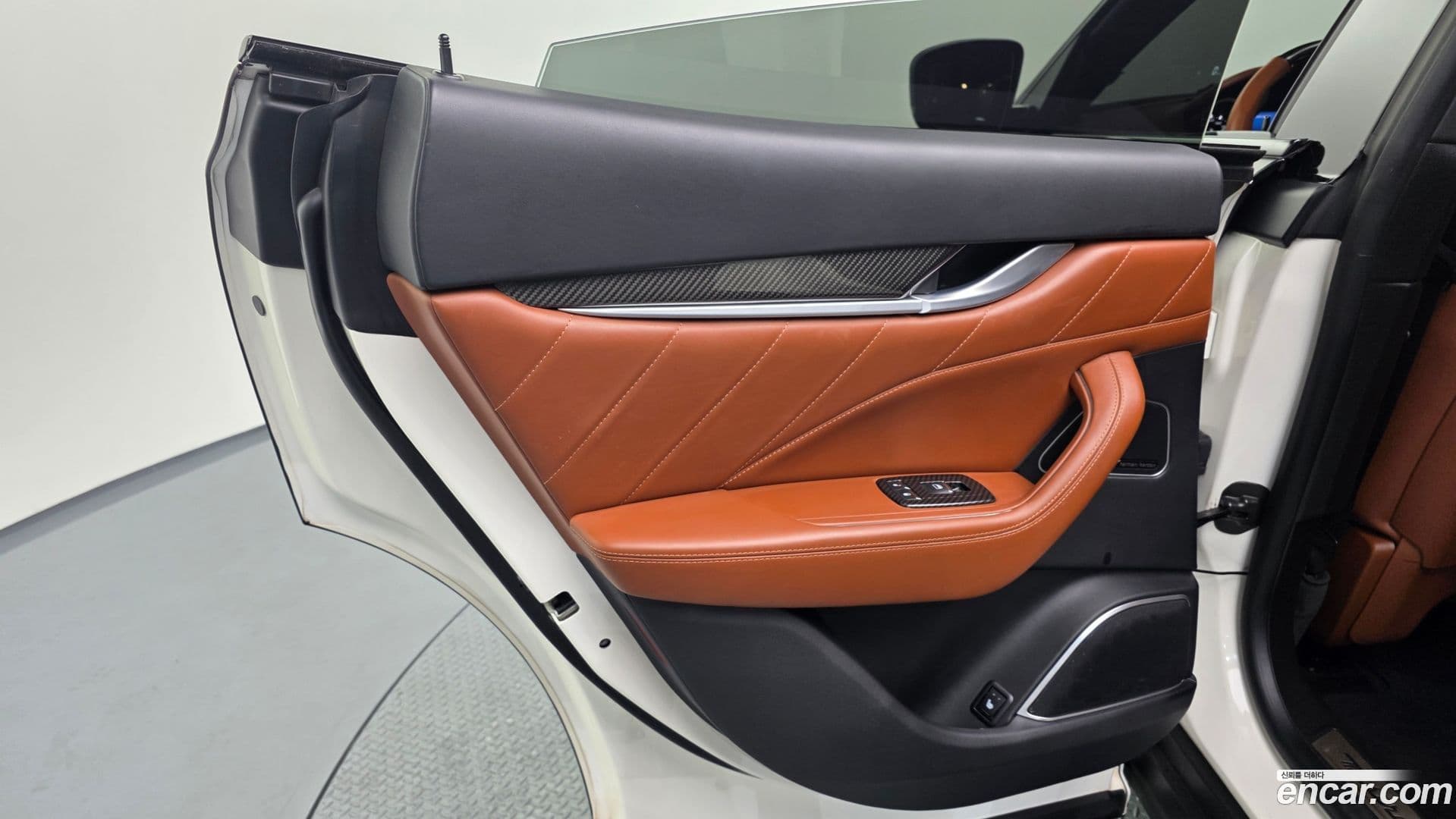 Main__Slider__Photo:Levante Maserati 2020.8-24