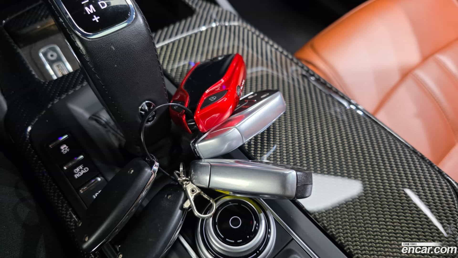 Levante Maserati 2020.8-OPTION-047
