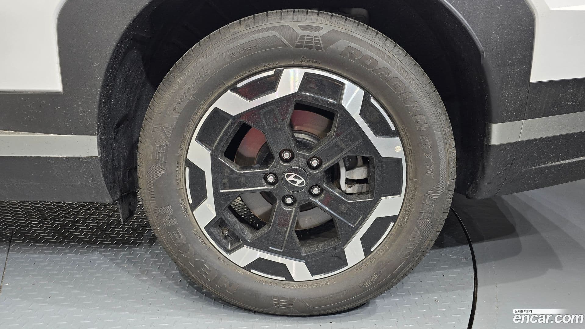 Main__Slider__Photo:Santafe Hyundai 2023.9-20
