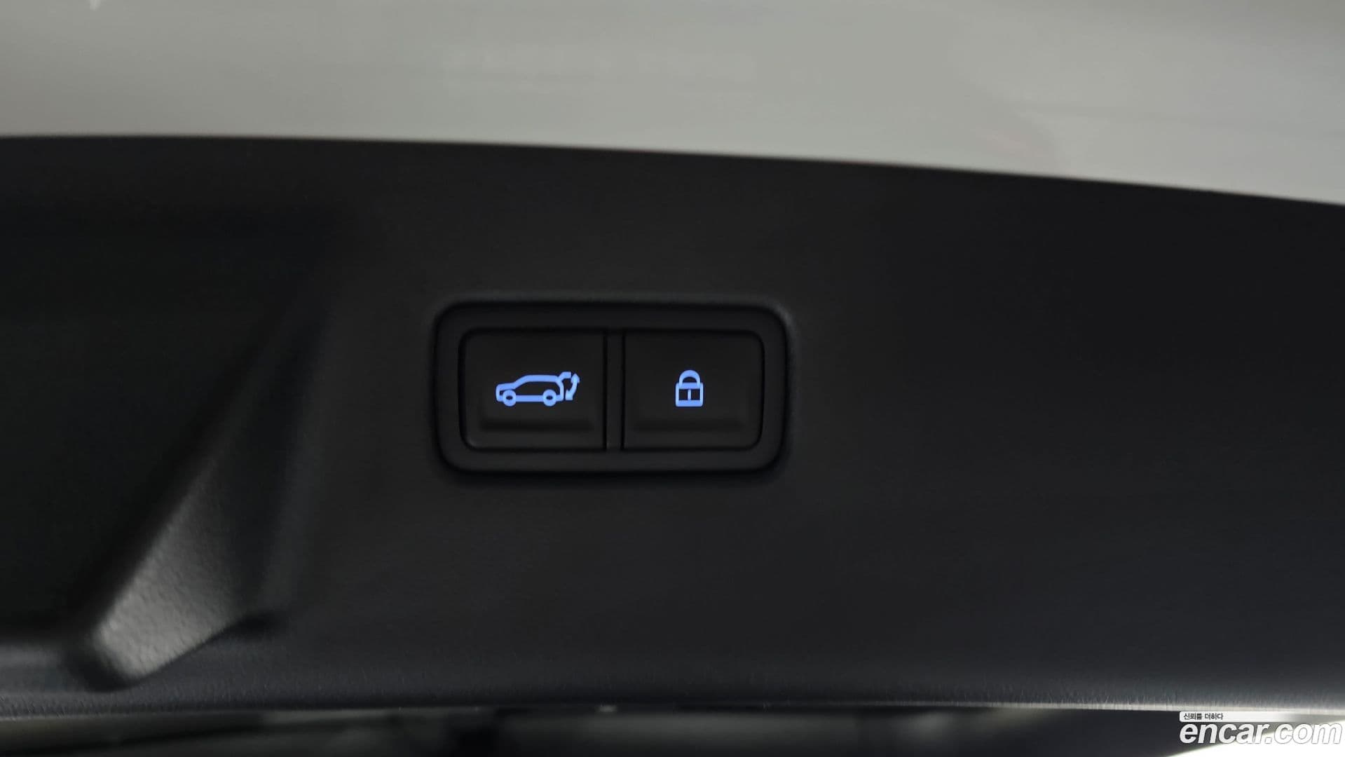 Main__Slider__Photo:Santafe Hyundai 2023.9-31