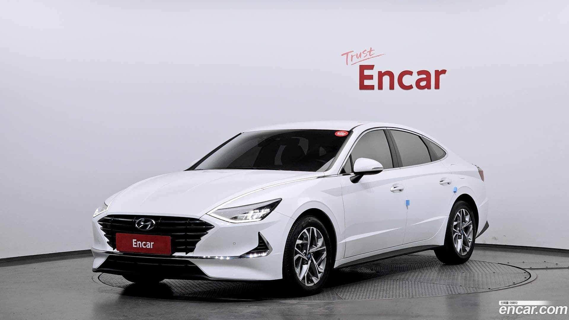 Main__Slider__Photo:Sonata Hyundai 2019.8-0
