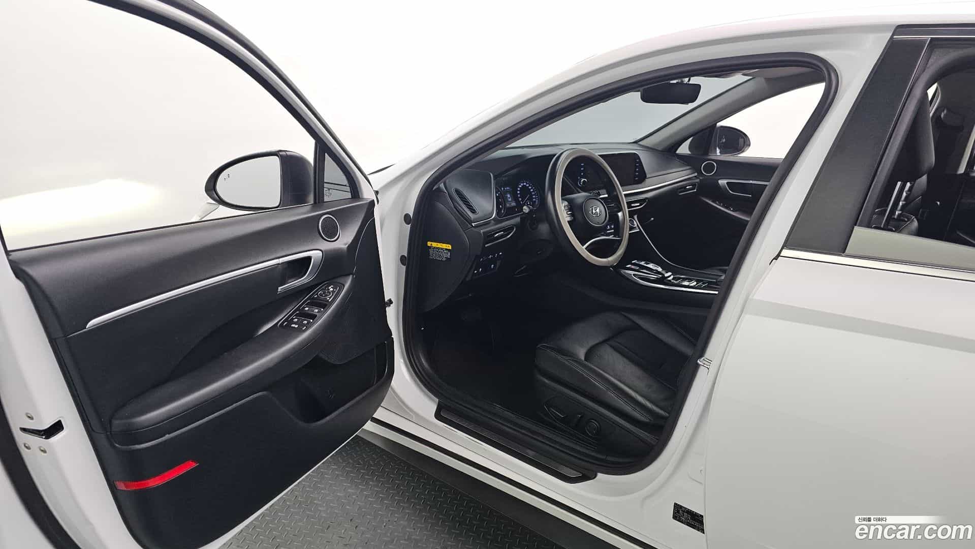 Sonata Hyundai 2019.8-INNER-010