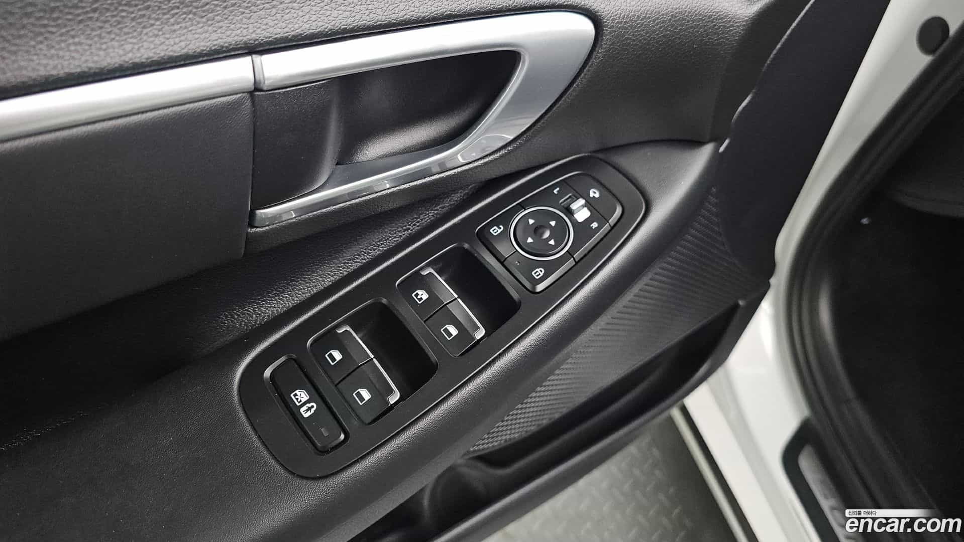 Sonata Hyundai 2019.8-OPTION-021