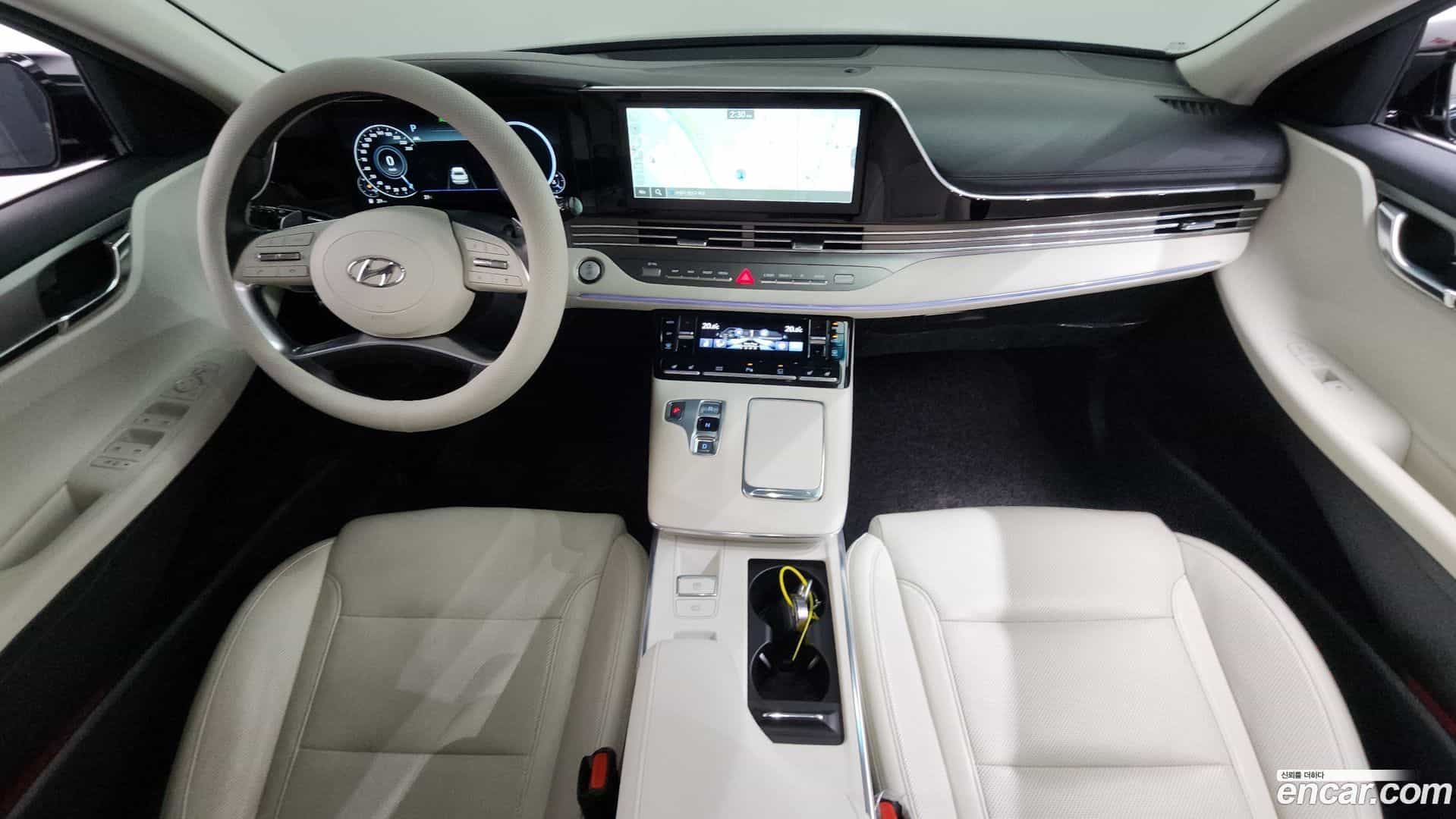 Grandeur Hyundai 2022.2-INNER-007