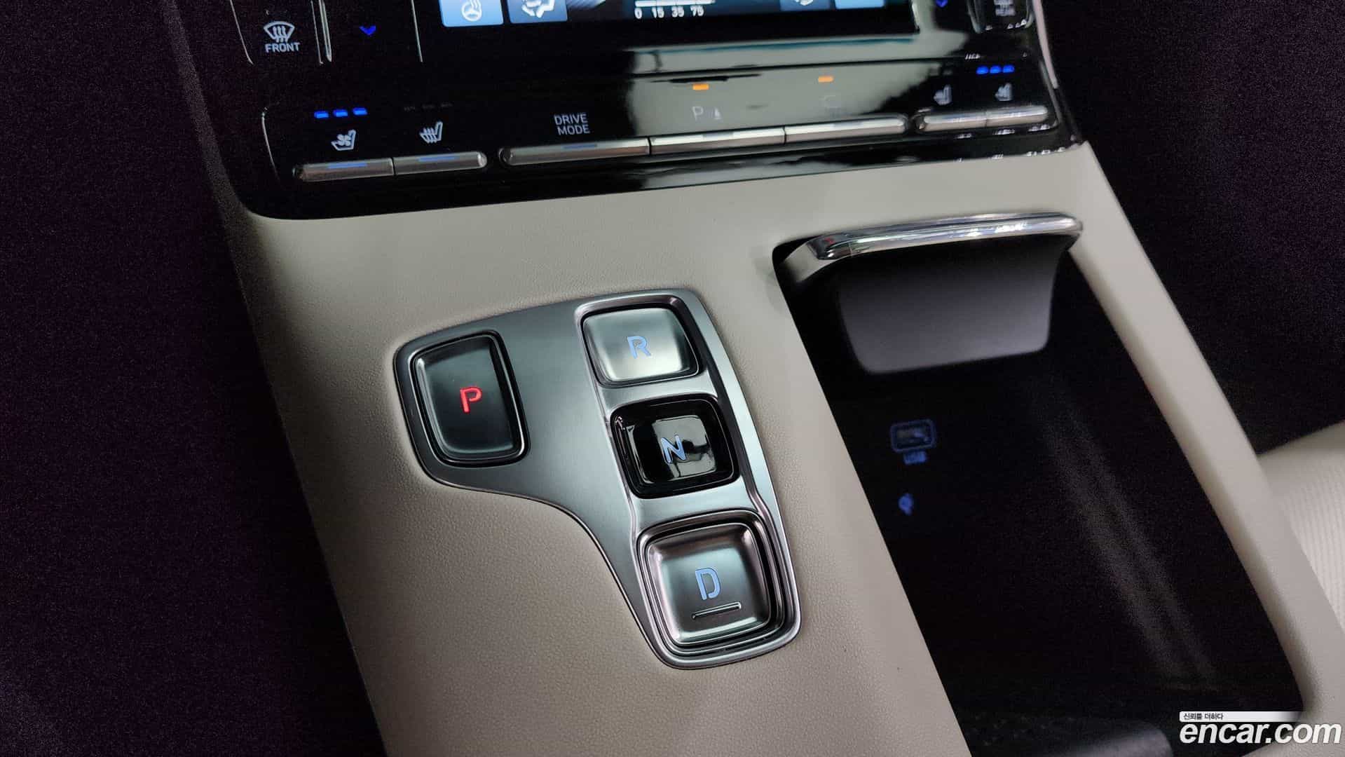Grandeur Hyundai 2022.2-INNER-009