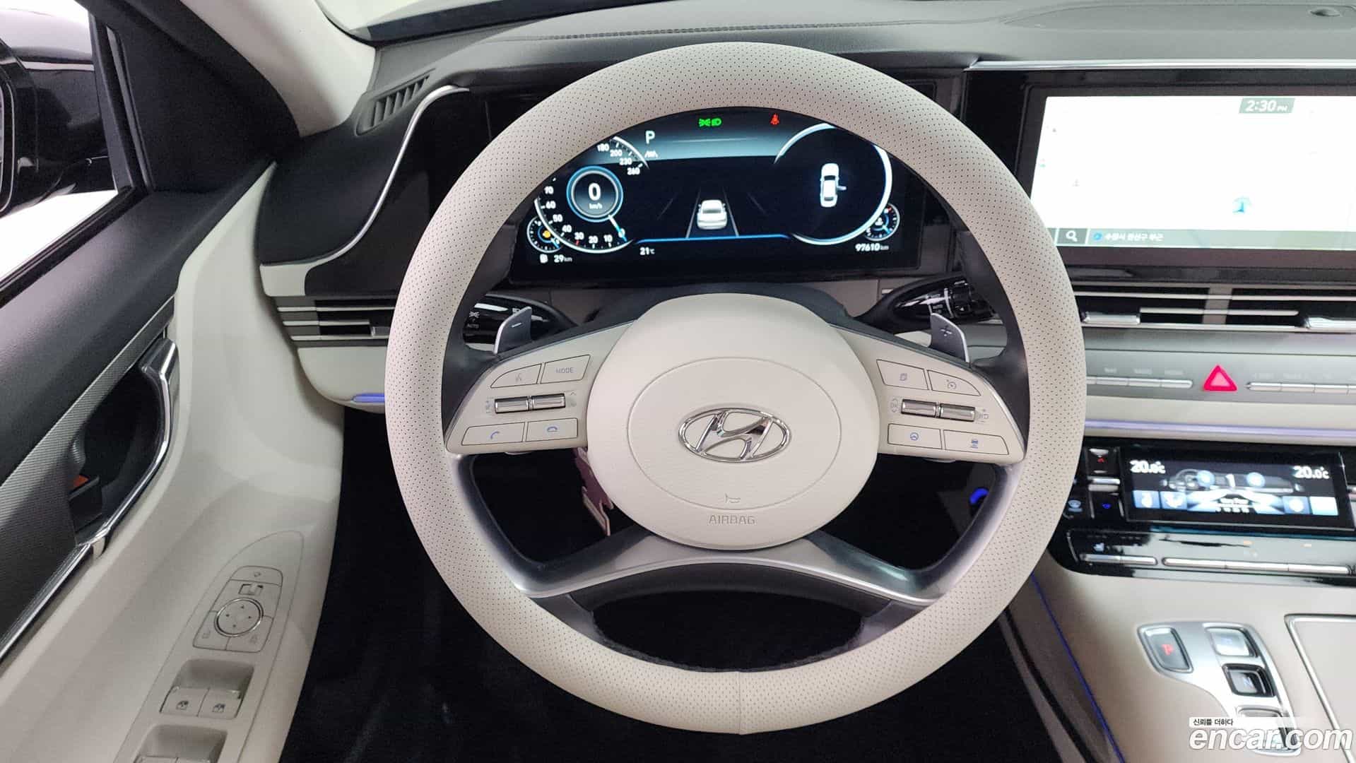Grandeur Hyundai 2022.2-OPTION-016