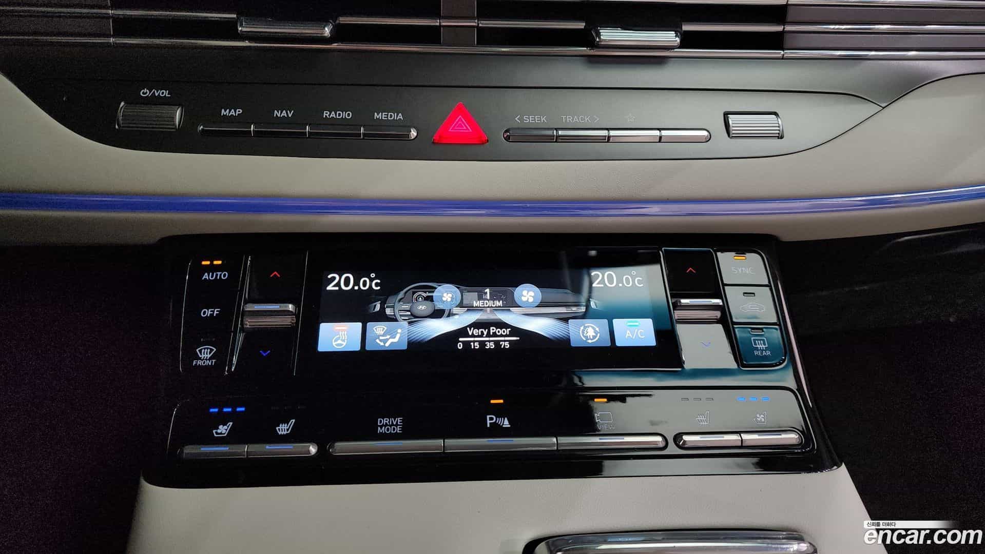 Grandeur Hyundai 2022.2-OPTION-044