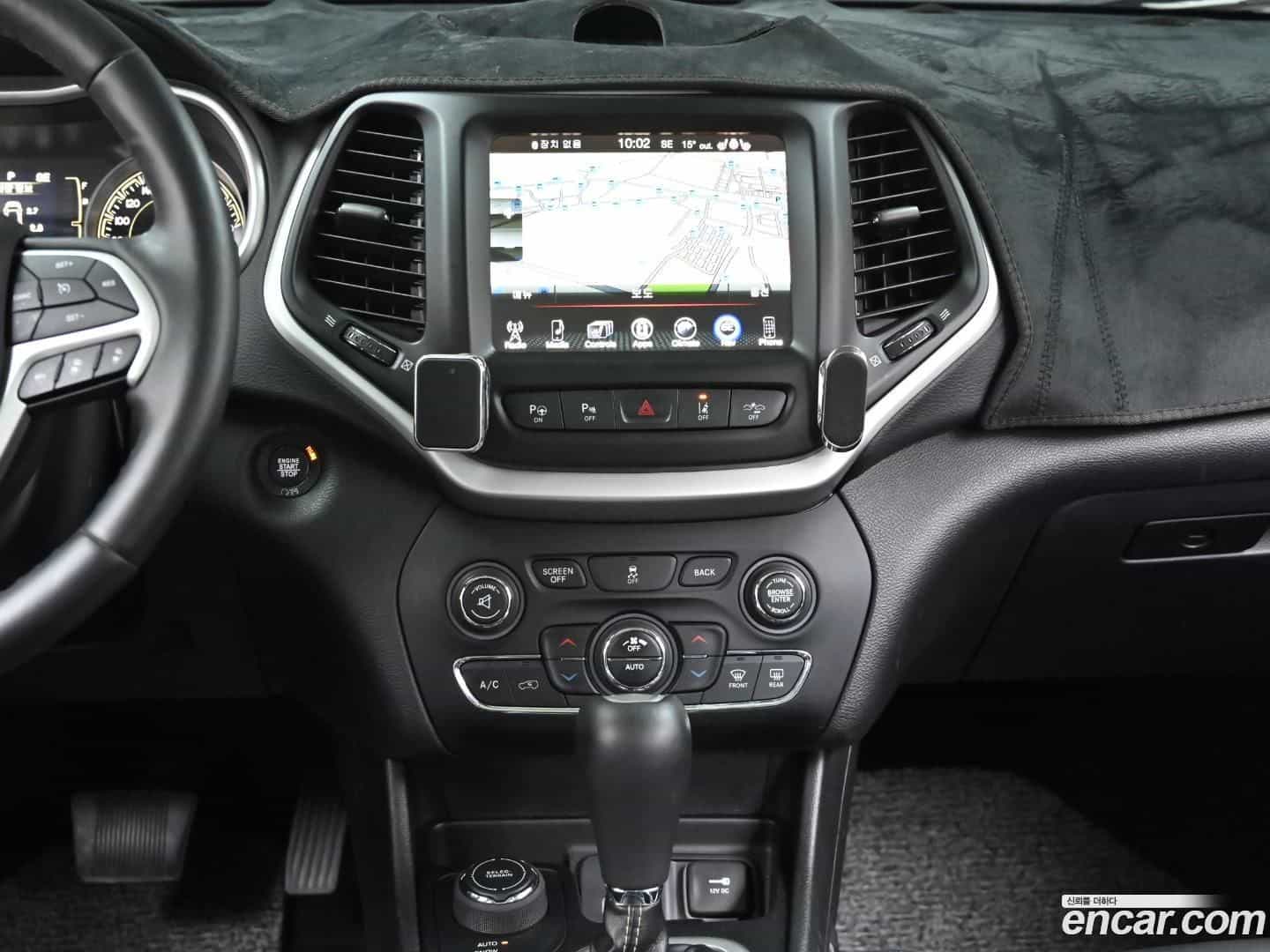 Cherokee Jeep 2018.2-OPTION-018