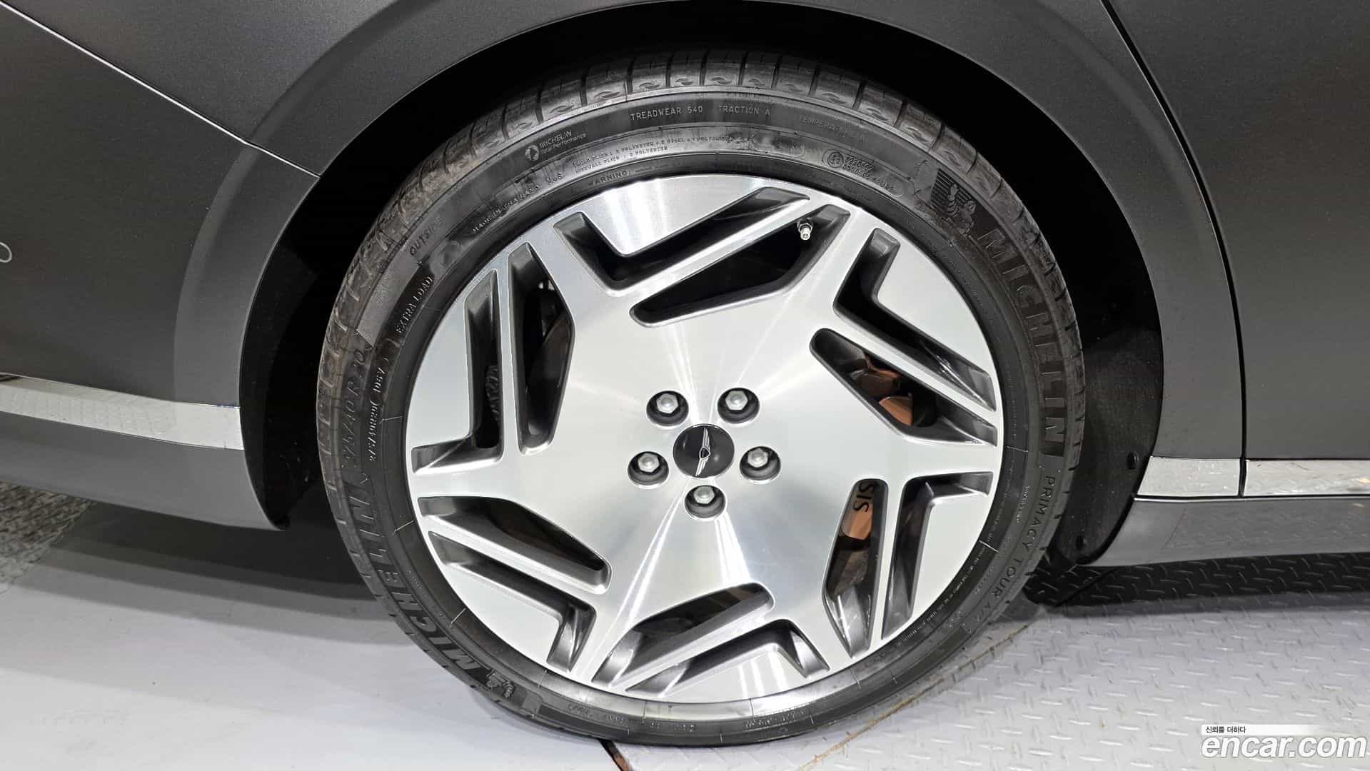 G90 Genesis 2022.7-OUTER-005