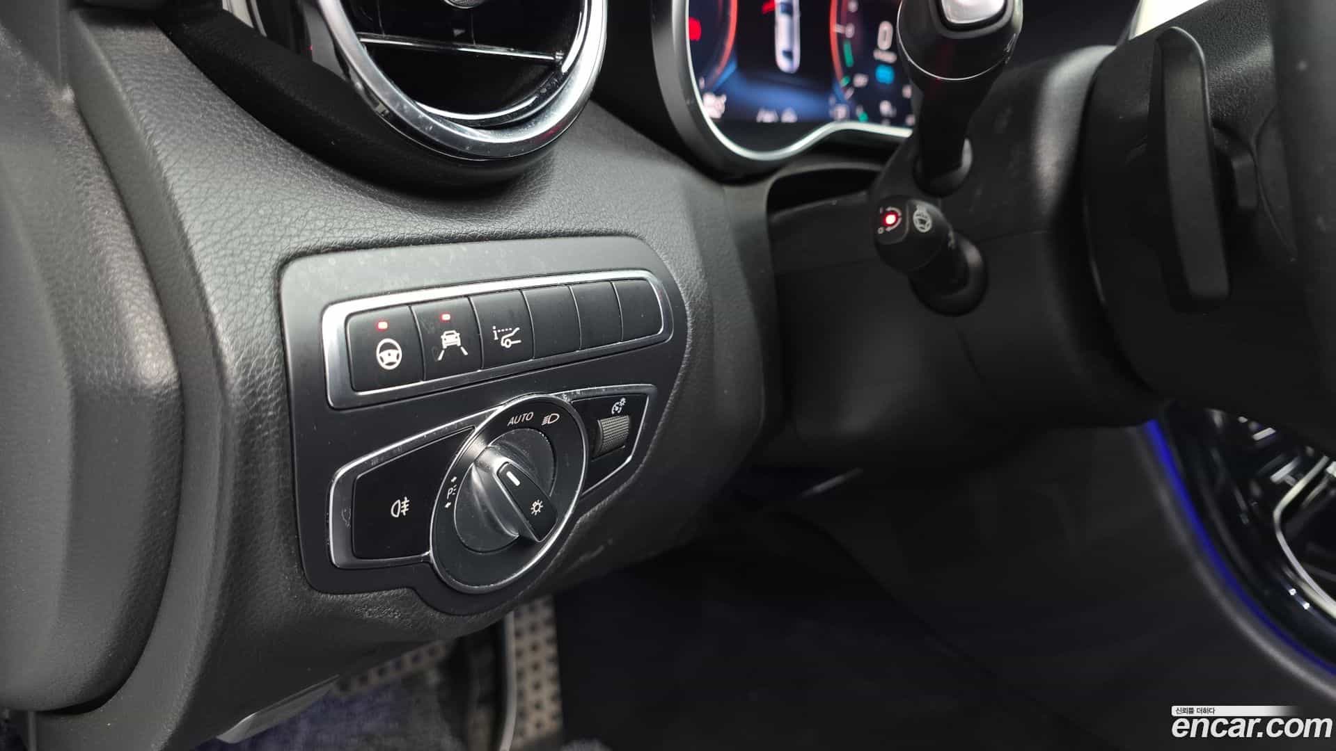 C-Class Mercedes-Benz 2020.11-OPTION-042