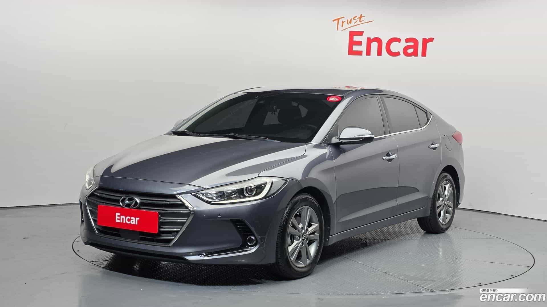 AVANTE Hyundai 2017.5-OUTER-001