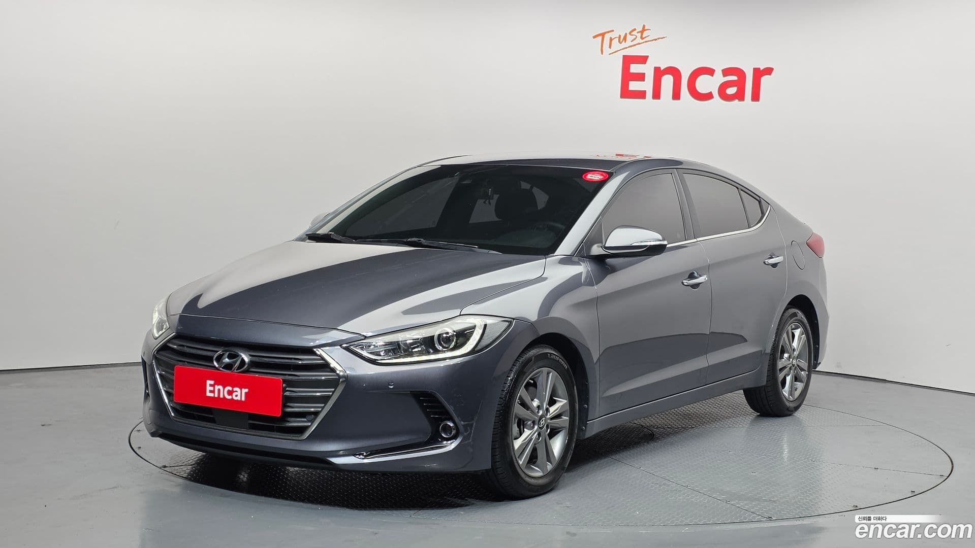 Main__Slider__Photo:AVANTE Hyundai 2017.5-0