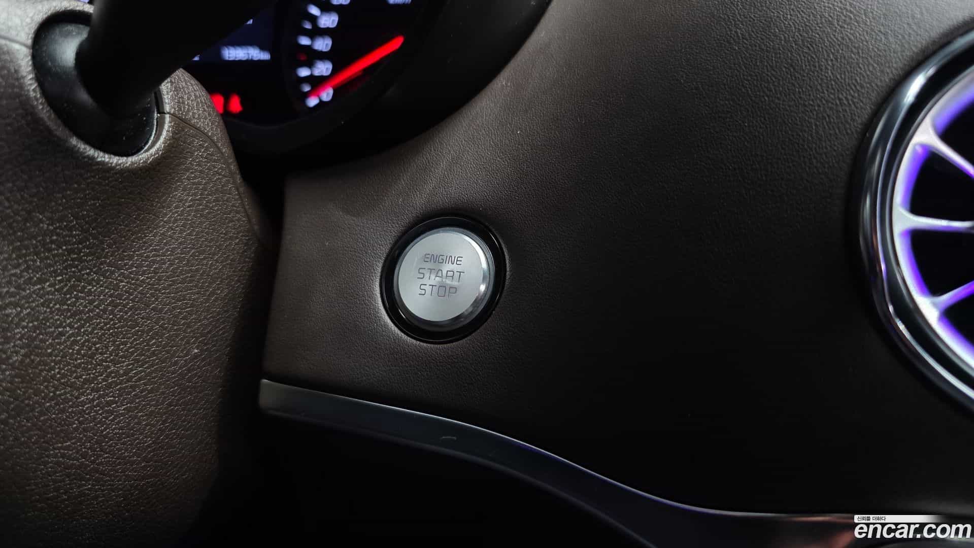Stinger Kia 2018.6-OPTION-042