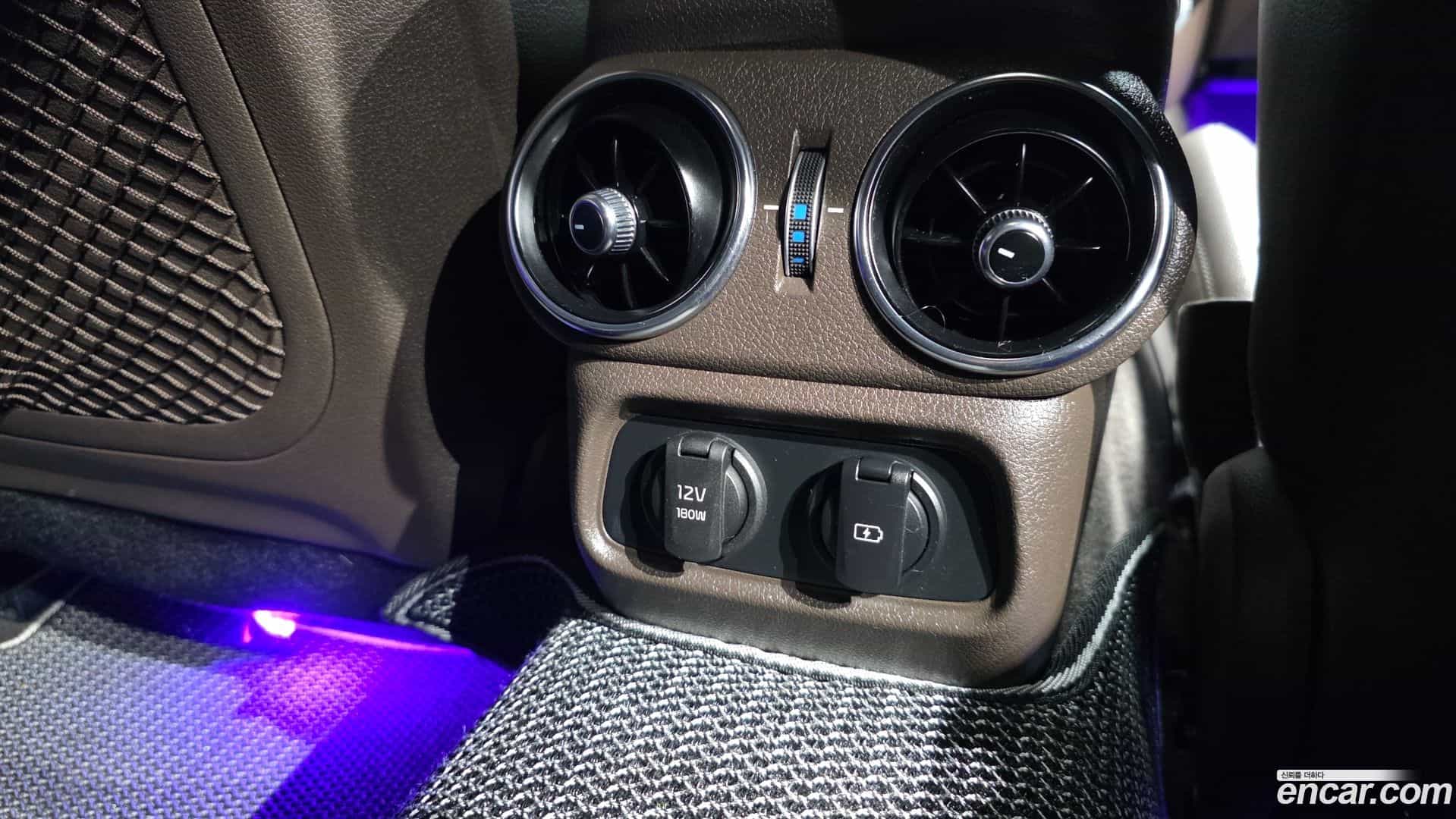 Stinger Kia 2018.6-OPTION-044