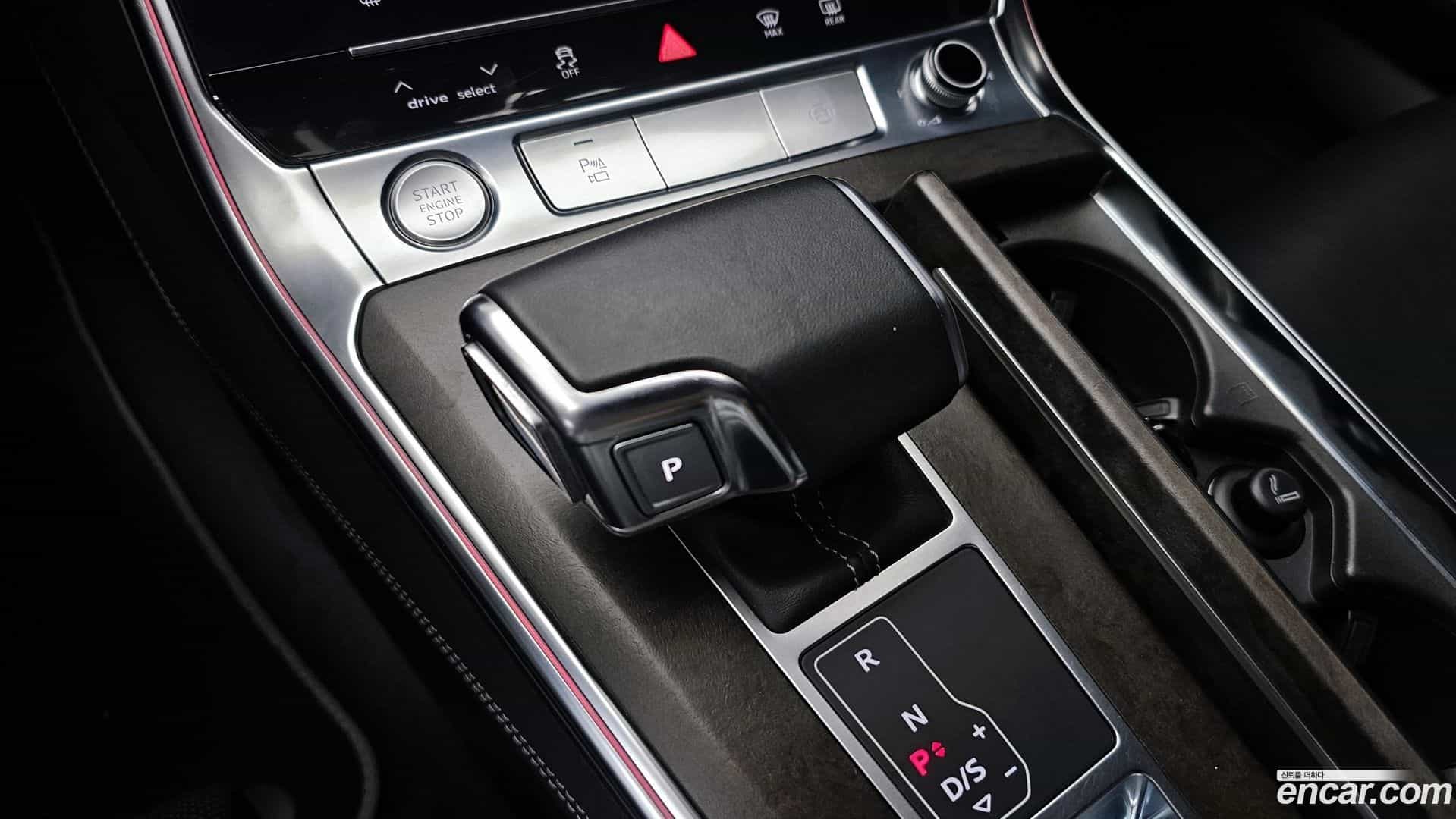 A7 Audi 2020.10-INNER-009