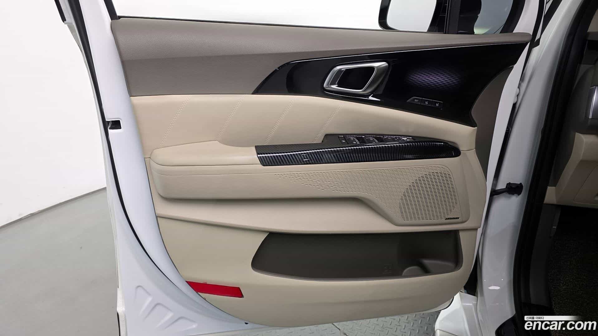 Canival Kia 2022.0-INNER-035