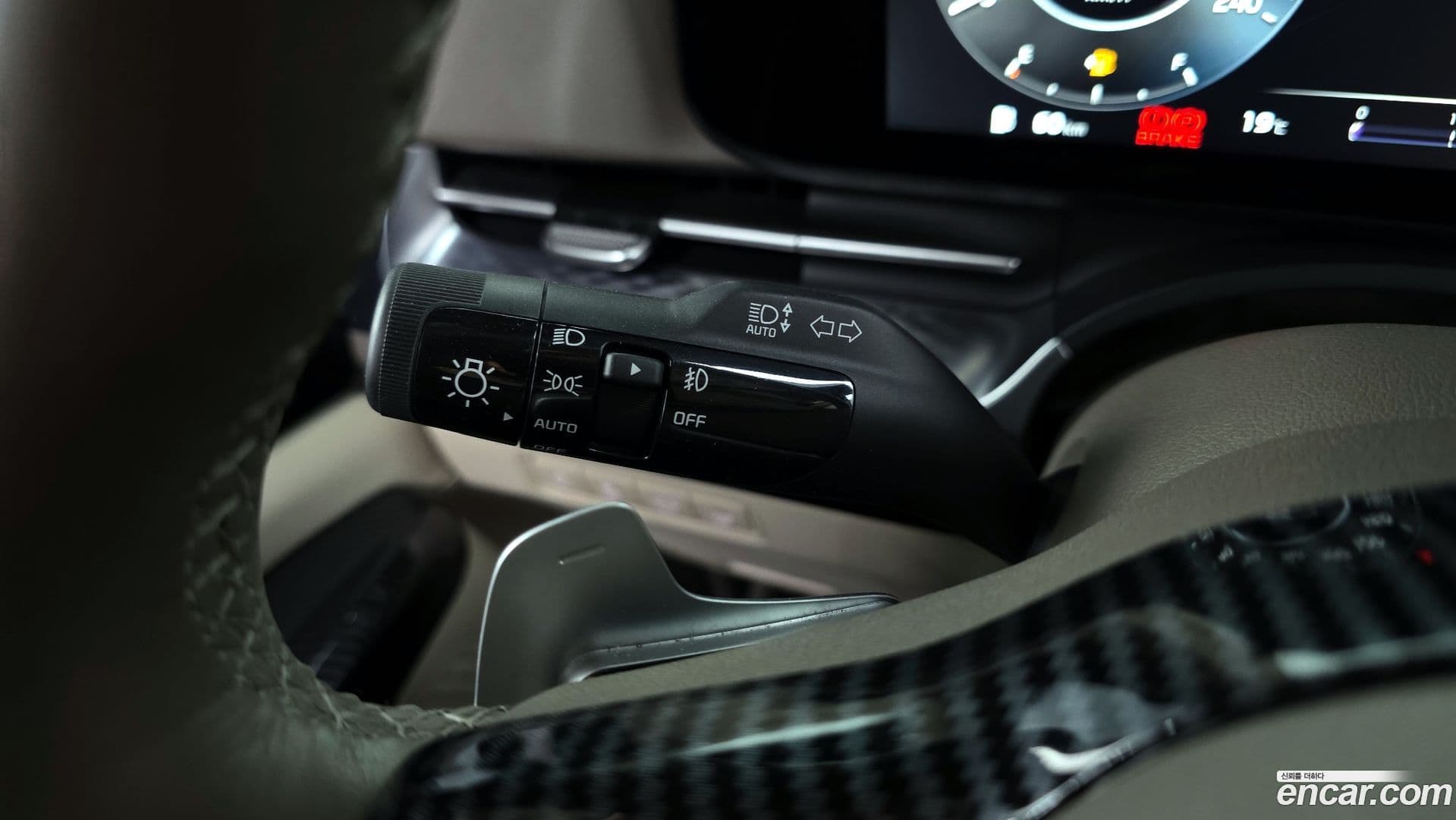 Main__Slider__Photo:Canival Kia 2022.0-29