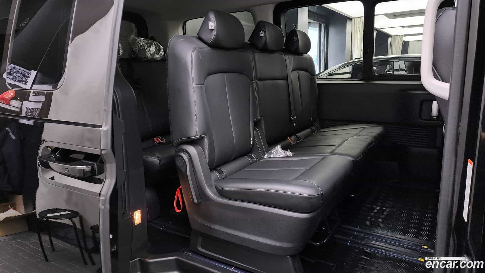 Staria Hyundai 2022.2-OPTION-016