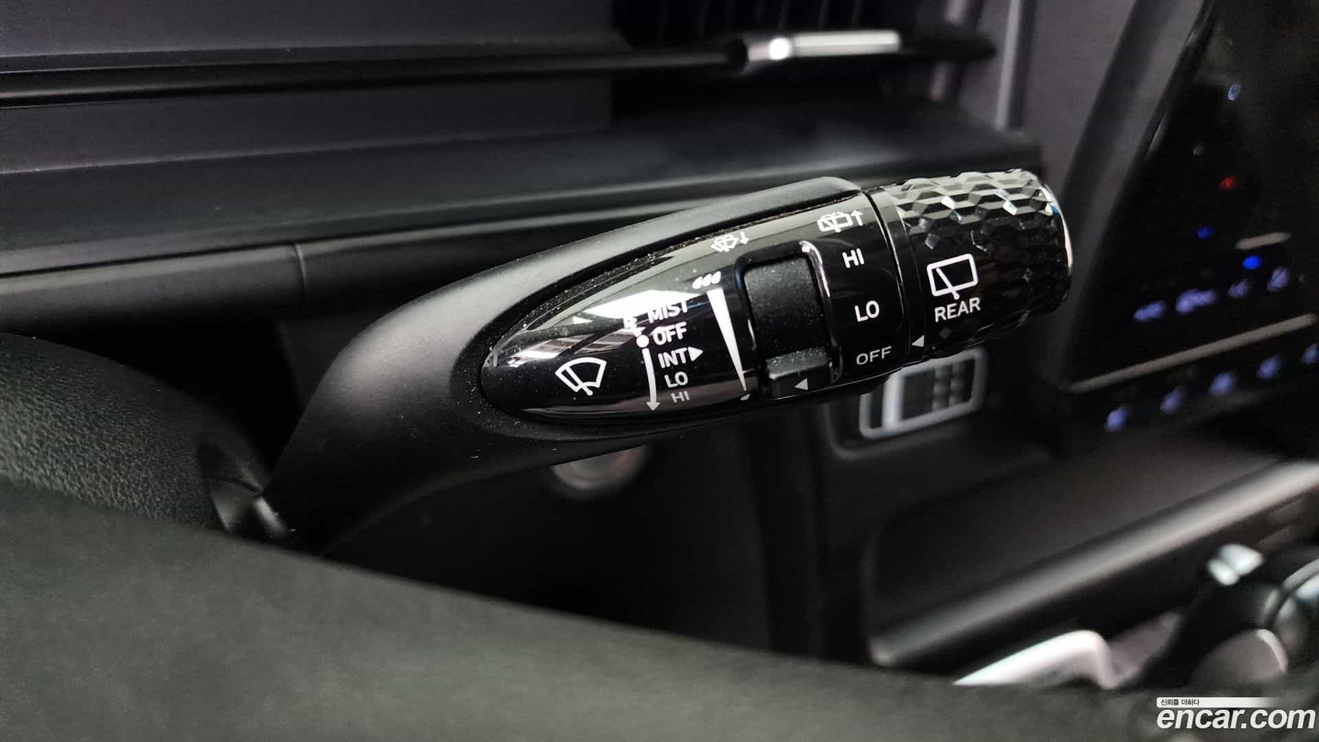 Staria Hyundai 2022.2-OPTION-023