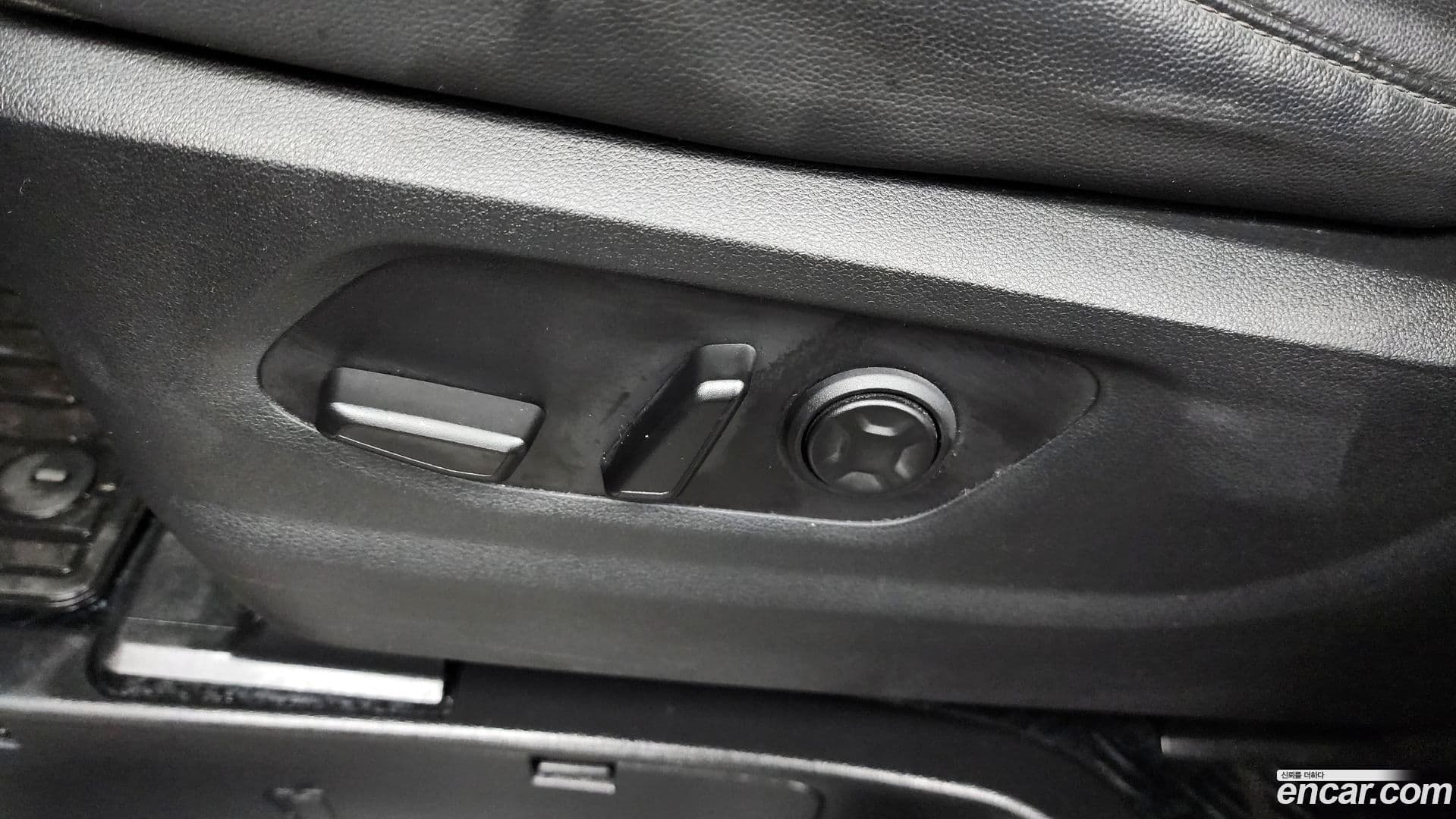 Main__Slider__Photo:Staria Hyundai 2022.2-29