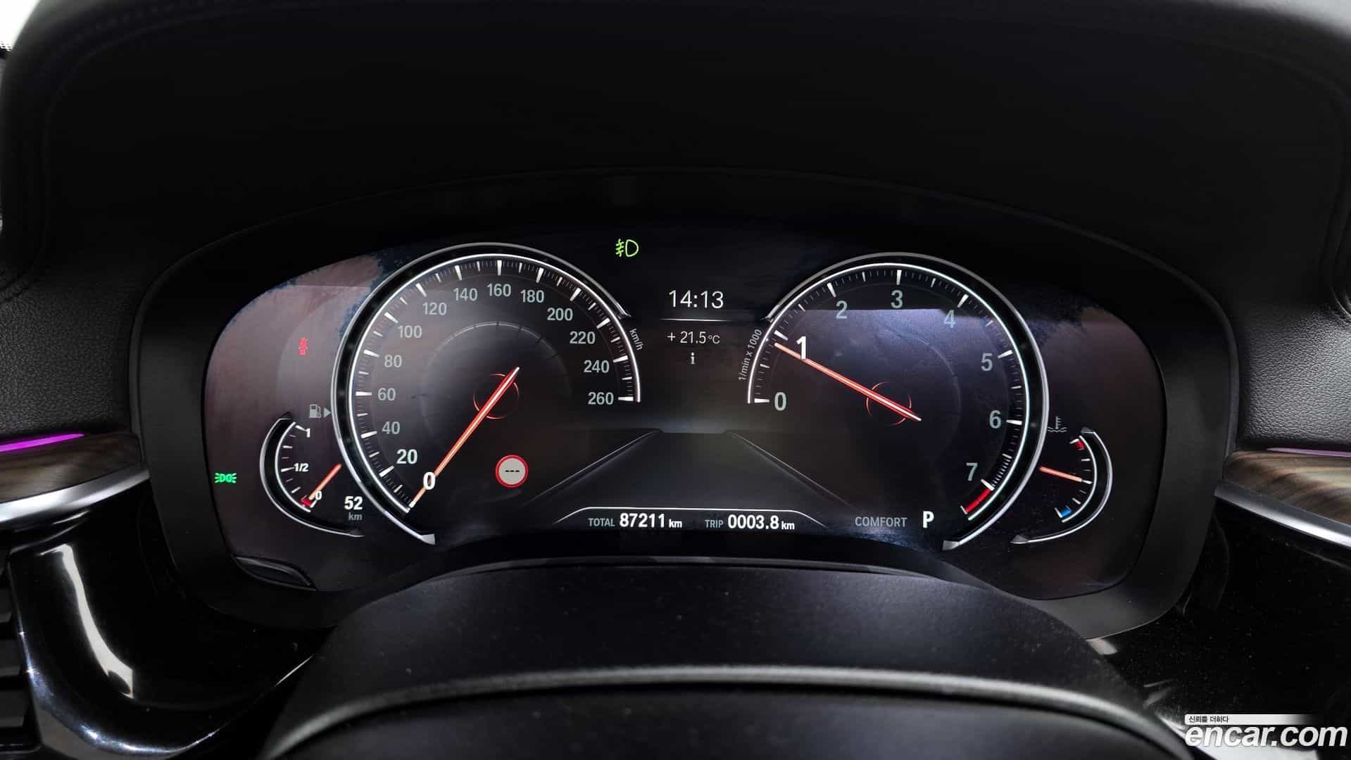 5-Series BMW 2018.2-INNER-008