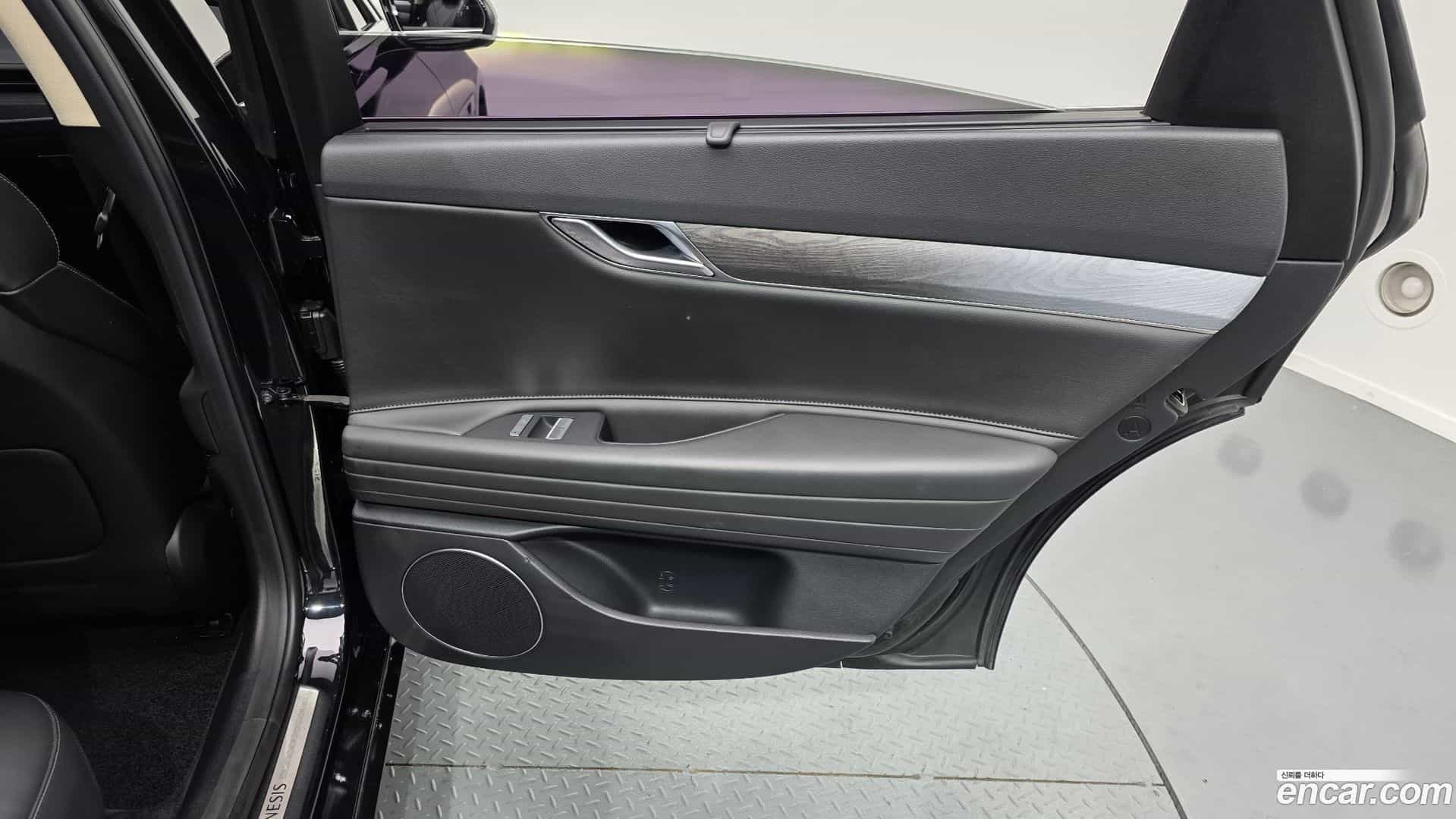 G80 Genesis 2020.8-INNER-035
