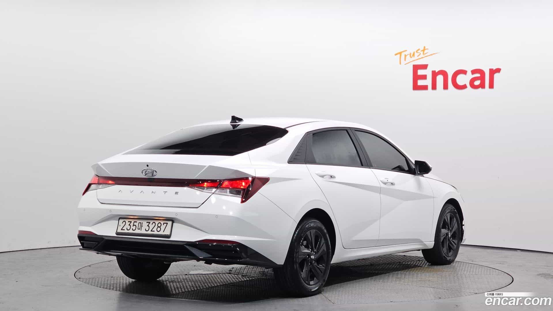 AVANTE Hyundai 2023.0-OUTER-002