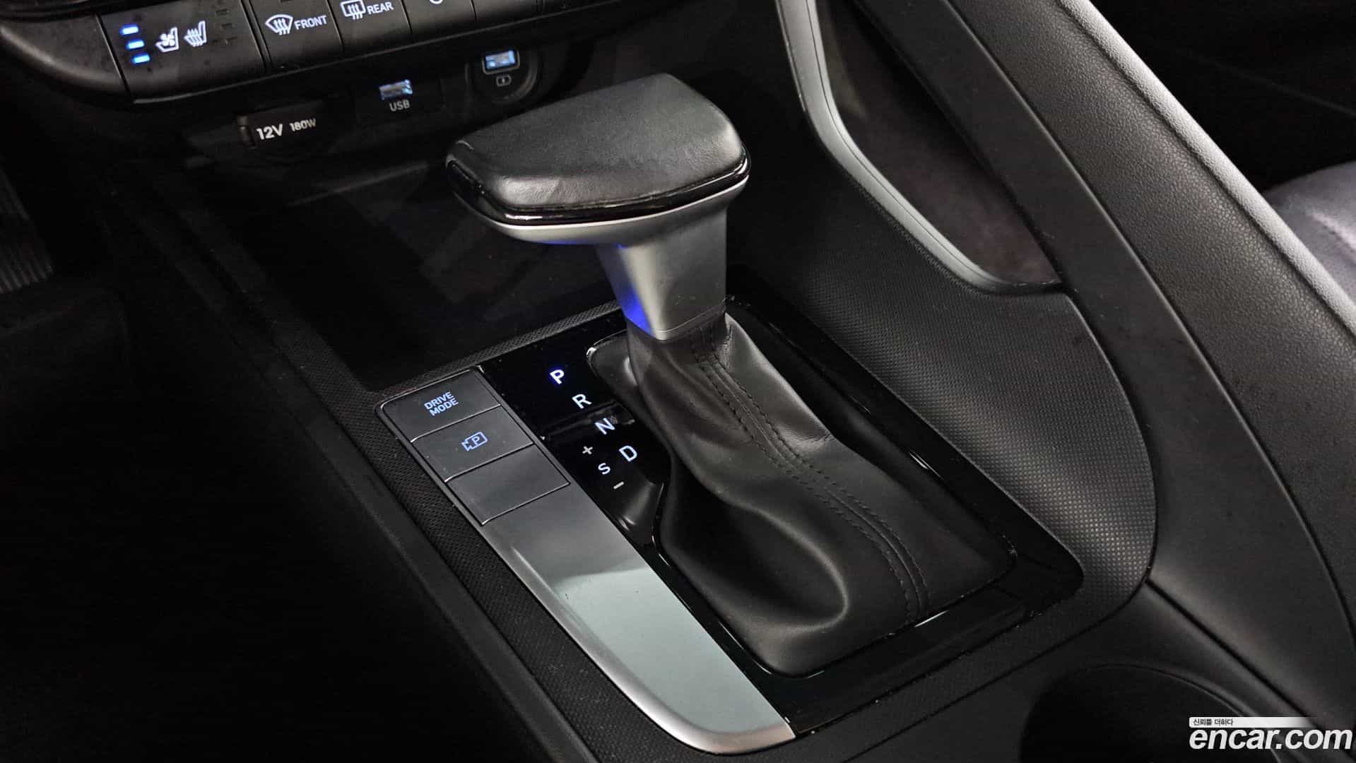 AVANTE Hyundai 2023.0-INNER-009