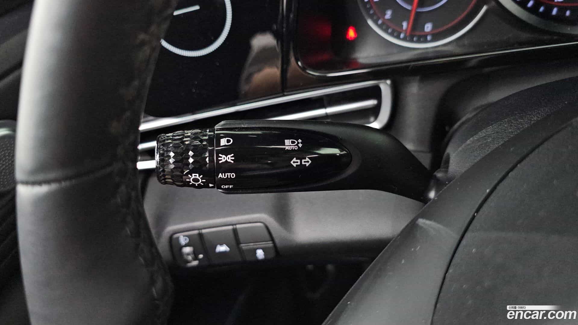 AVANTE Hyundai 2023.0-OPTION-022