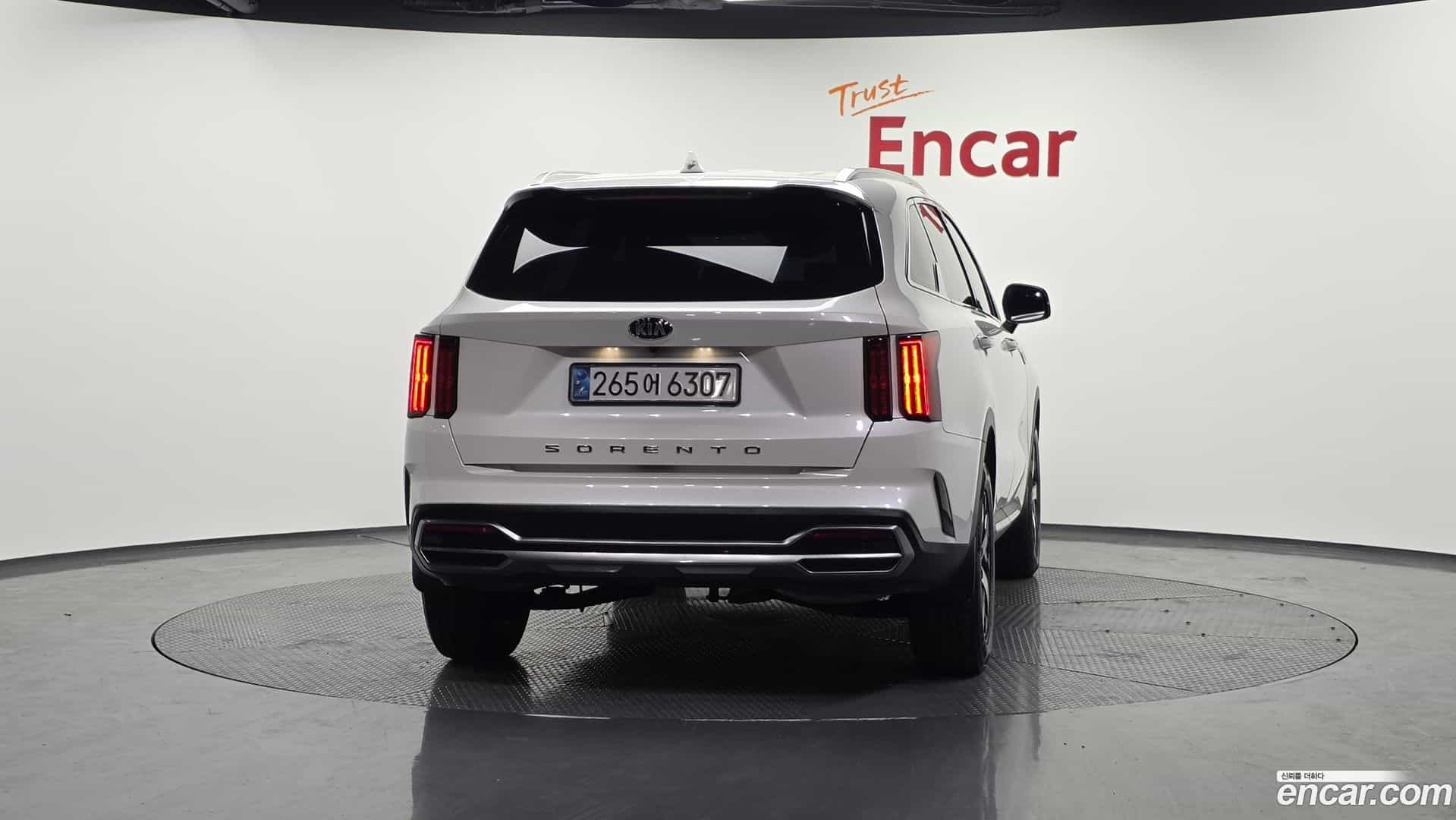 Sorento Kia 2021.2-OUTER-004
