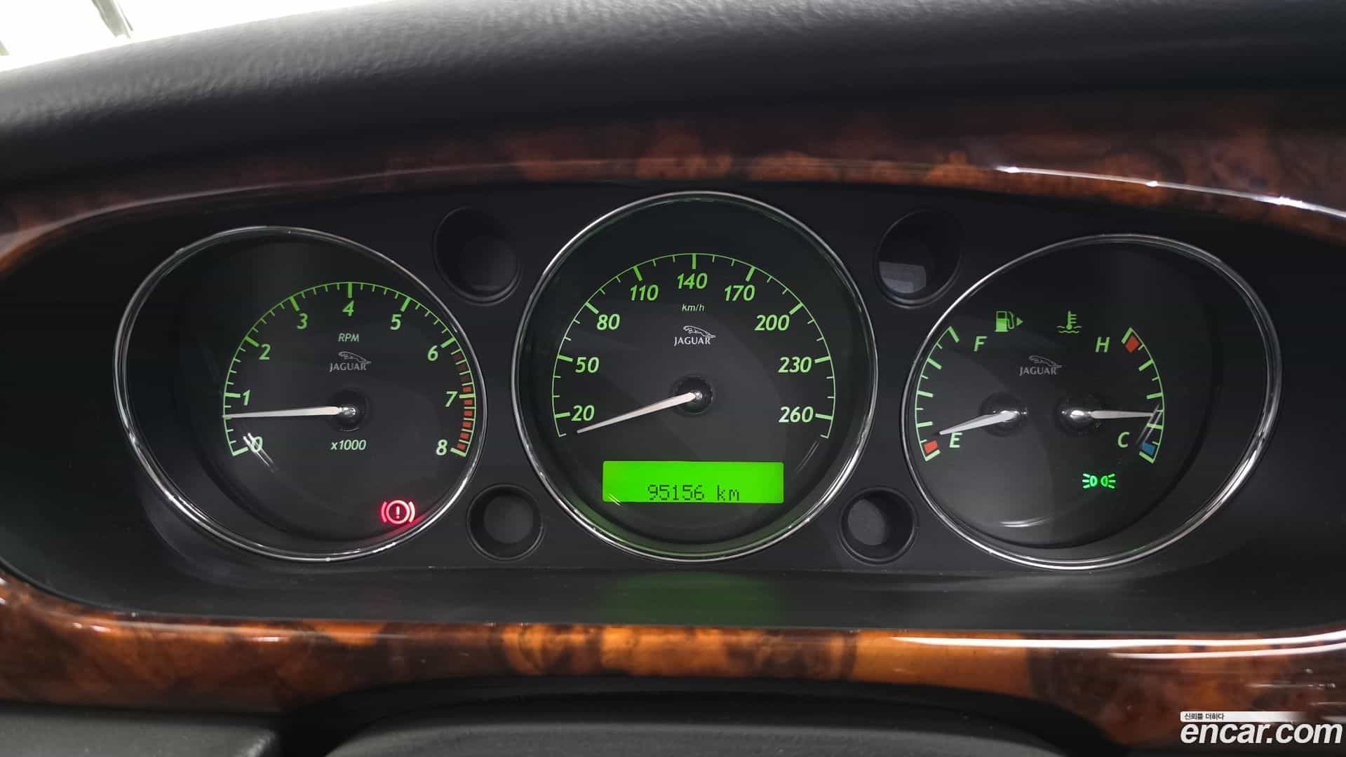 XJ-8 Jaguar 2006.11-INNER-008