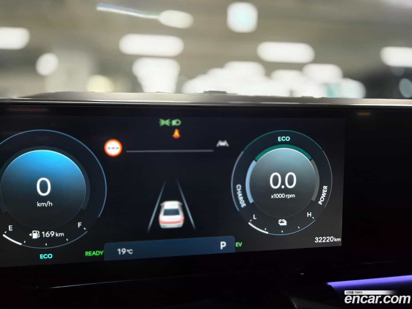 Grandeur Hyundai 2023.3-INNER-008