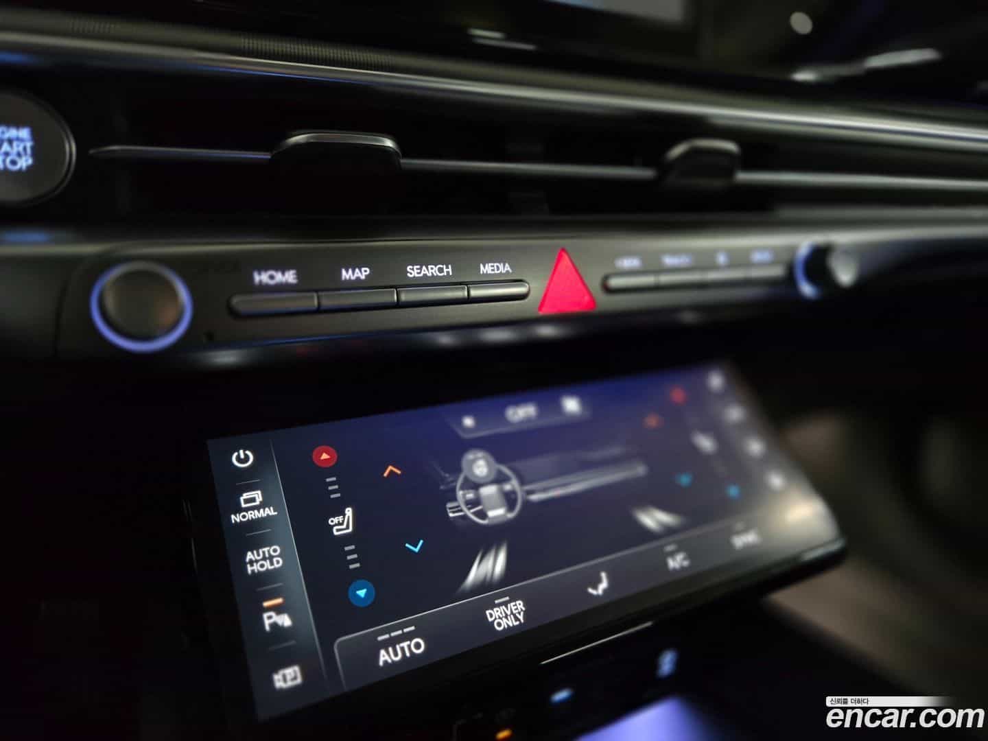 Grandeur Hyundai 2023.3-OPTION-017