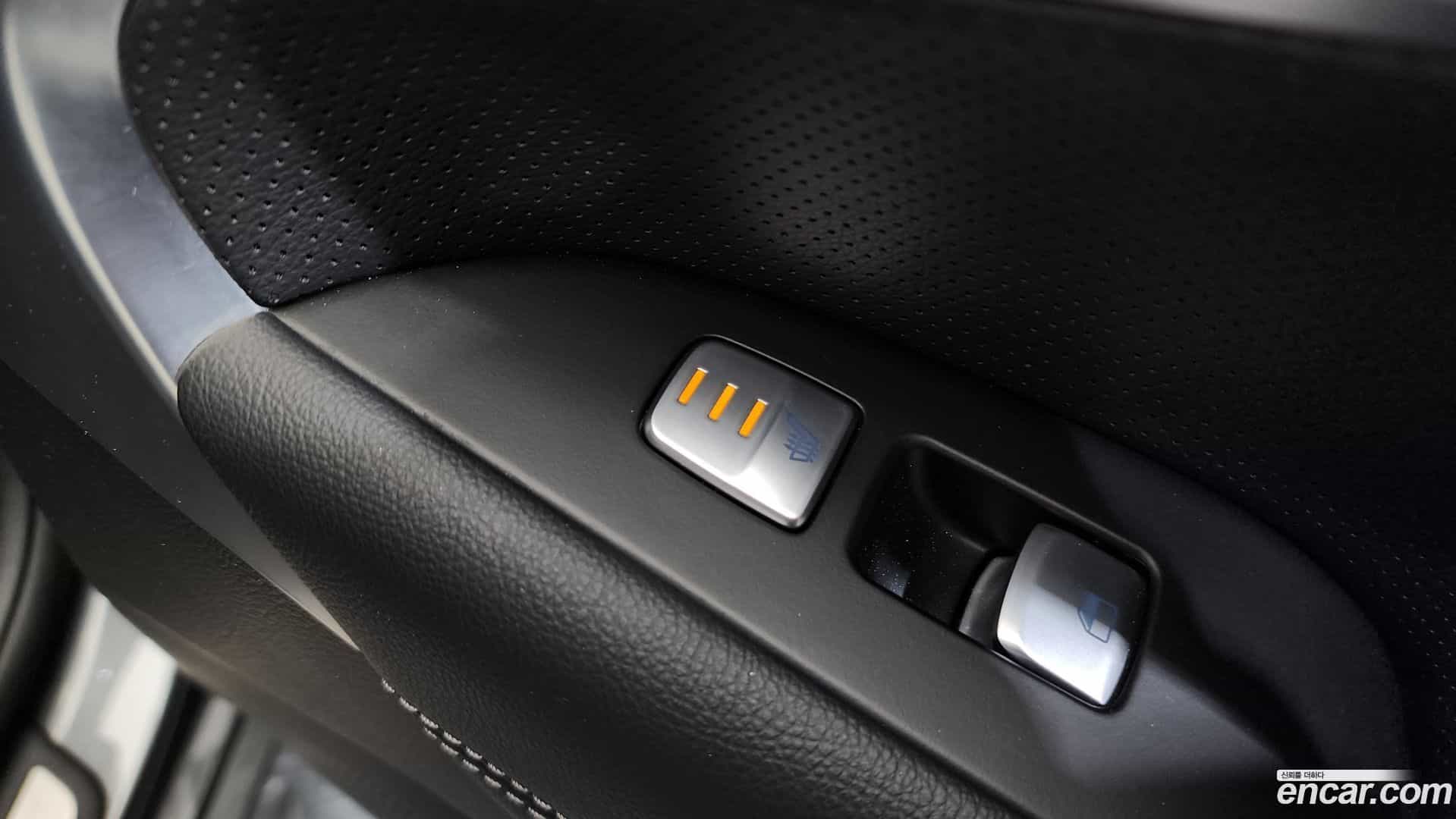 G70 Genesis 2018.0-OPTION-023