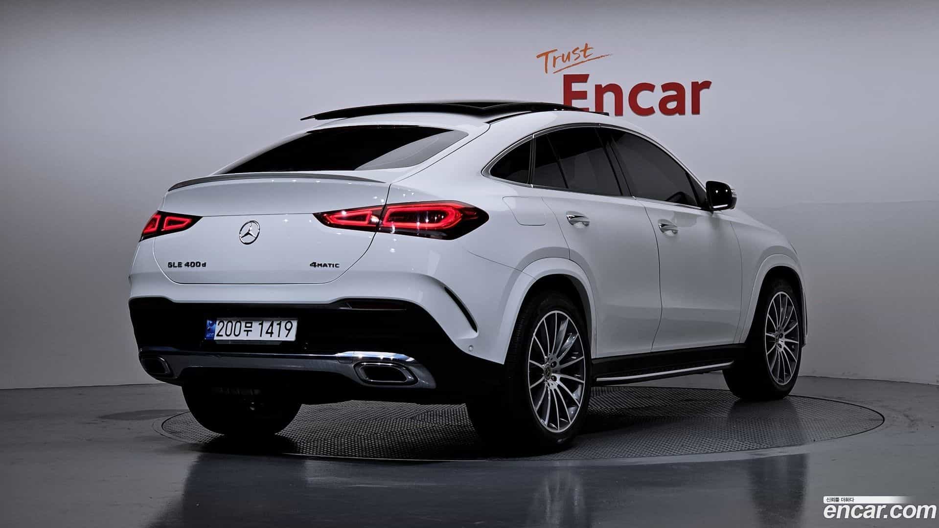GLE-Class Mercedes-Benz 2023.3-OUTER-002
