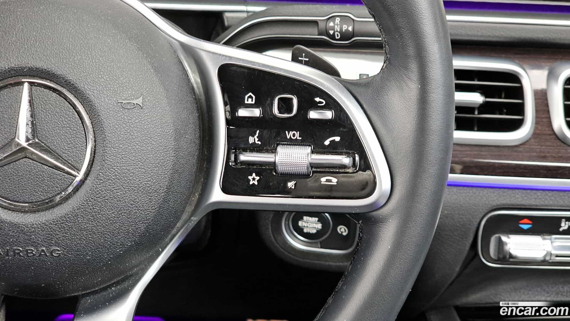 GLE-Class Mercedes-Benz 2023.3-OPTION-048
