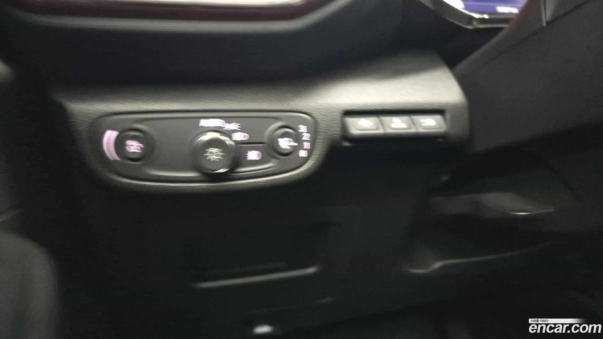 Trailblazer Chevrolet 2020.11-OPTION-045
