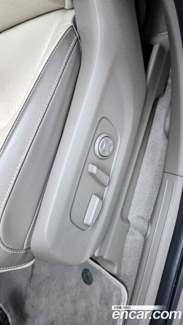 Canival Kia 2021.8-OPTION-041
