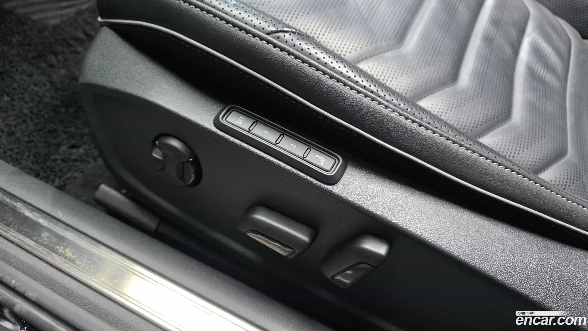 Arteon Volkswagen 2020.11-OPTION-041