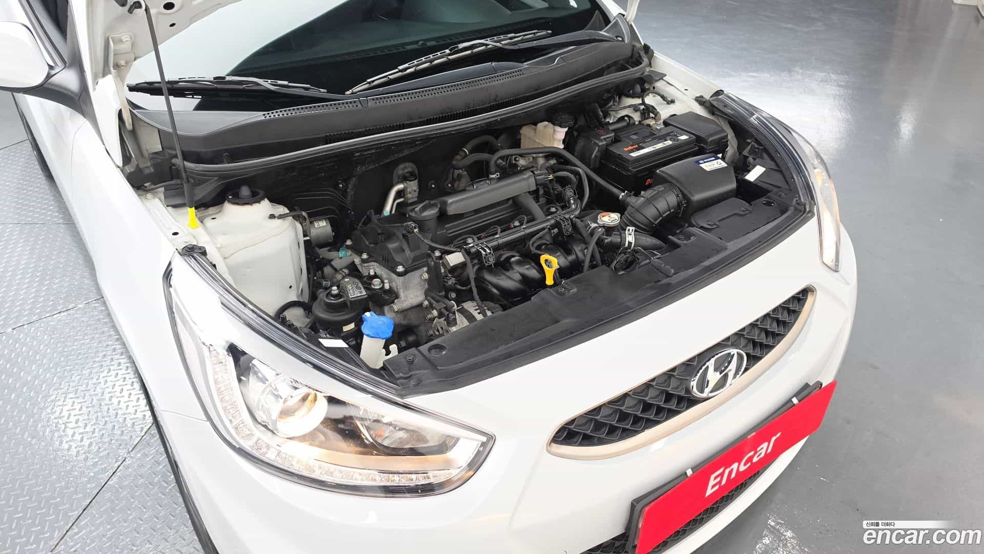 Accent Hyundai 2018.10-OUTER-006